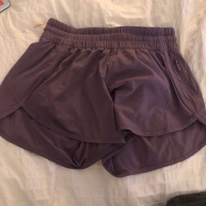 LULULEMON Tracker Short IV 2-way Stretch 4"